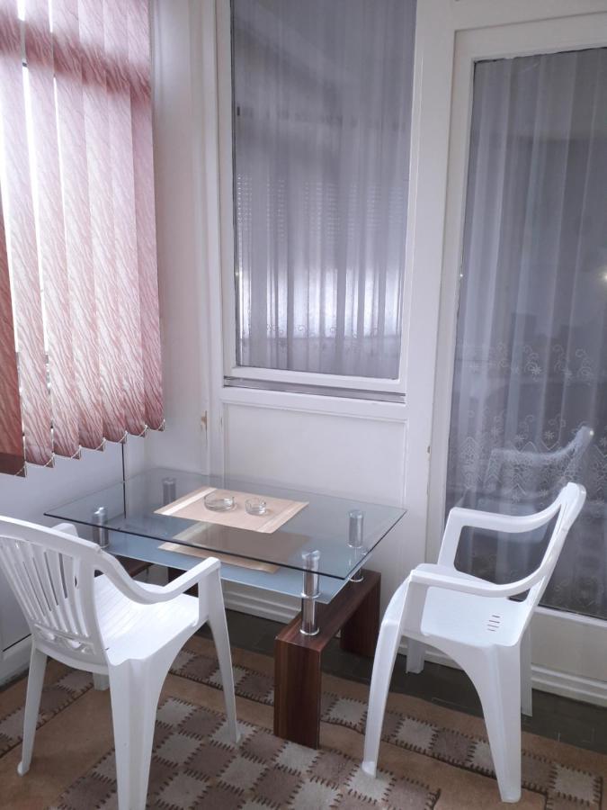 Apartments Lela Bihać Buitenkant foto